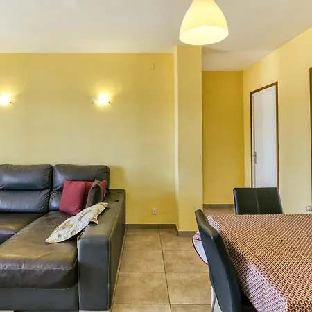 Escala Riells Apartment *
